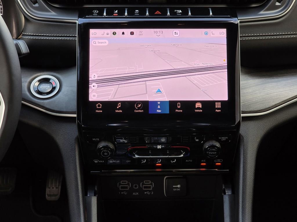 Used 2025 Jeep Grand Cherokee Limited w/ Black Appearance Package image 22