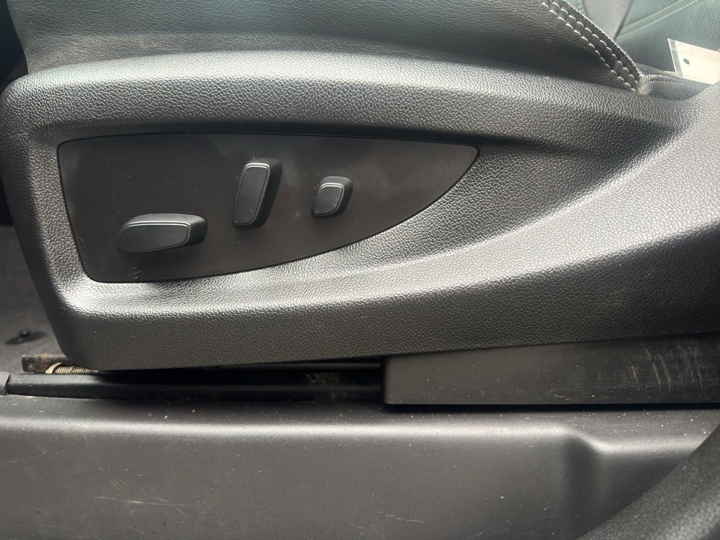 Used 2019 GMC Yukon XL Denali w/ Denali Ultimate Package image 20