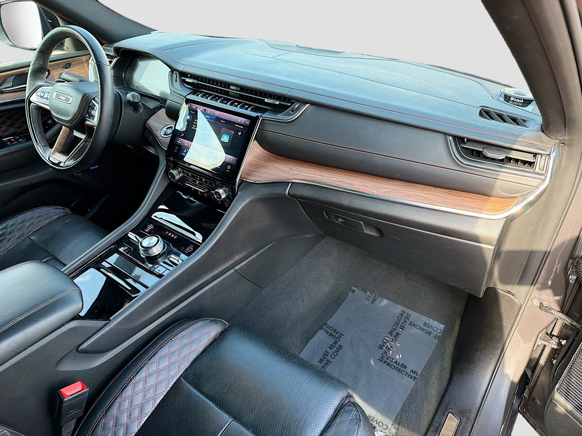 Used 2024 Jeep Grand Cherokee Summit w/ Advanced Protech Group IV image 14