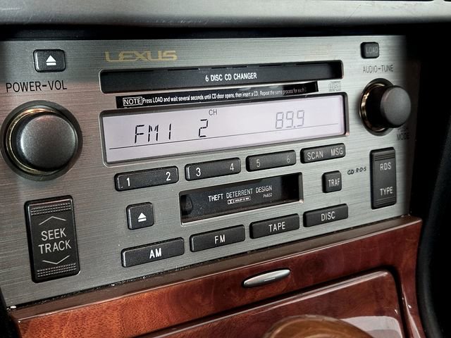 Used 2004 Lexus SC 430 Convertible image 16