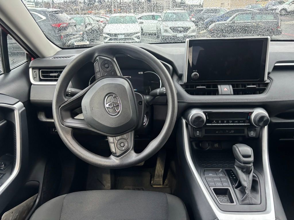 Used 2025 Toyota RAV4 LE image 6