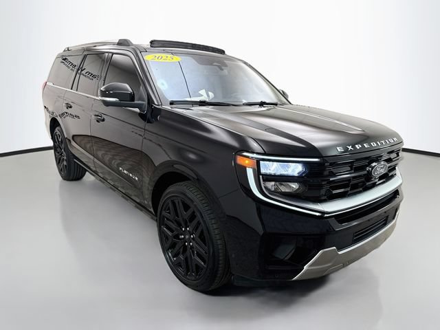Used 2025 Ford Expedition Max Platinum w/ Platinum Ultimate Package AWD/4WD image 1