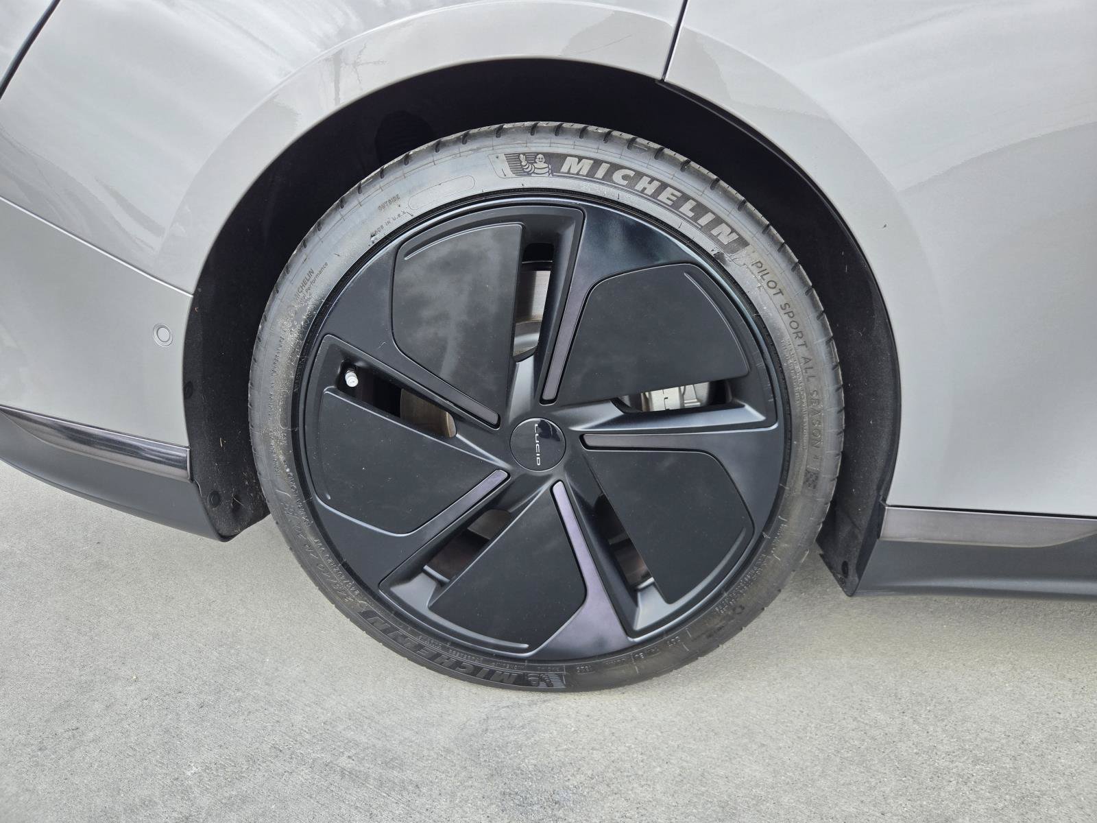Used 2025 Lucid Air Pure RWD image 28