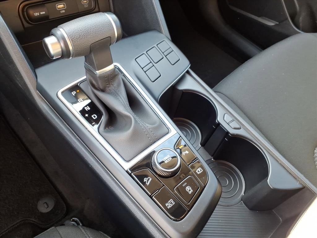 Used 2025 Kia Sportage LX image 27