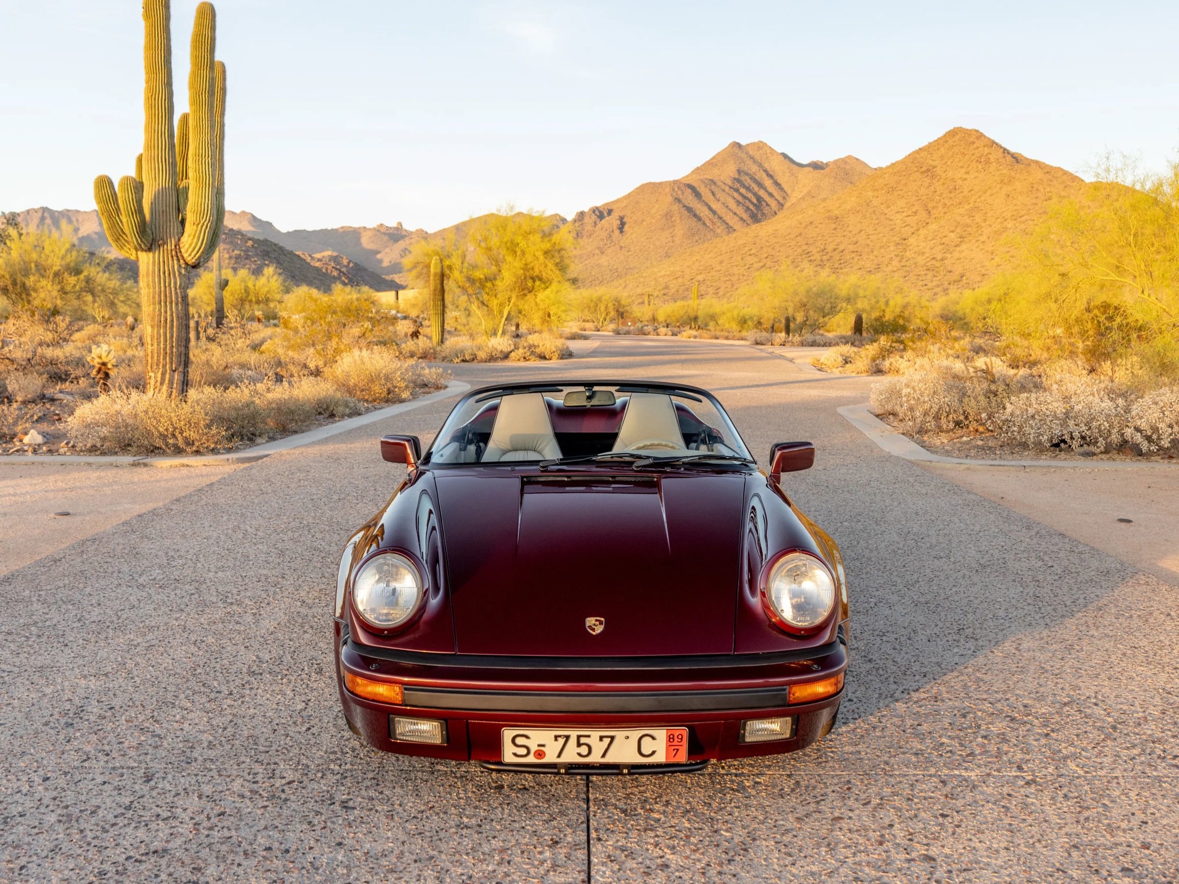 Used 1989 Porsche 911 Carrera RWD image 24