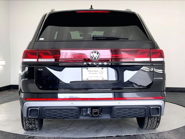 New 2026 Volkswagen Atlas Peak Edition image 5