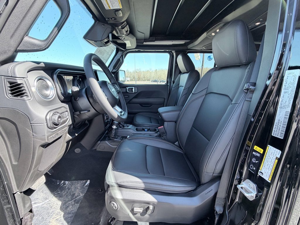 New 2026 Jeep Wrangler Sahara image 21