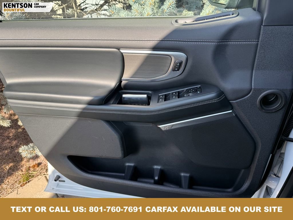 Used 2025 Ford Expedition Max Platinum image 22