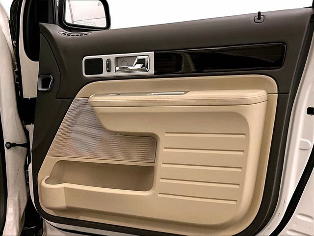 Used 2008 Lincoln MKX AWD image 24
