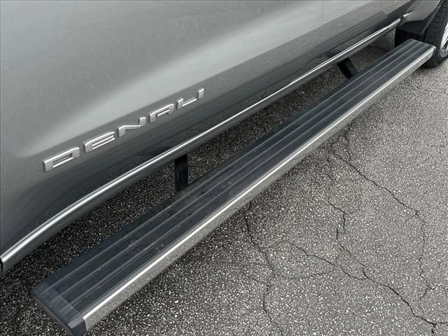 Certified 2024 GMC Sierra 1500 Denali Ultimate AWD/4WD image 13