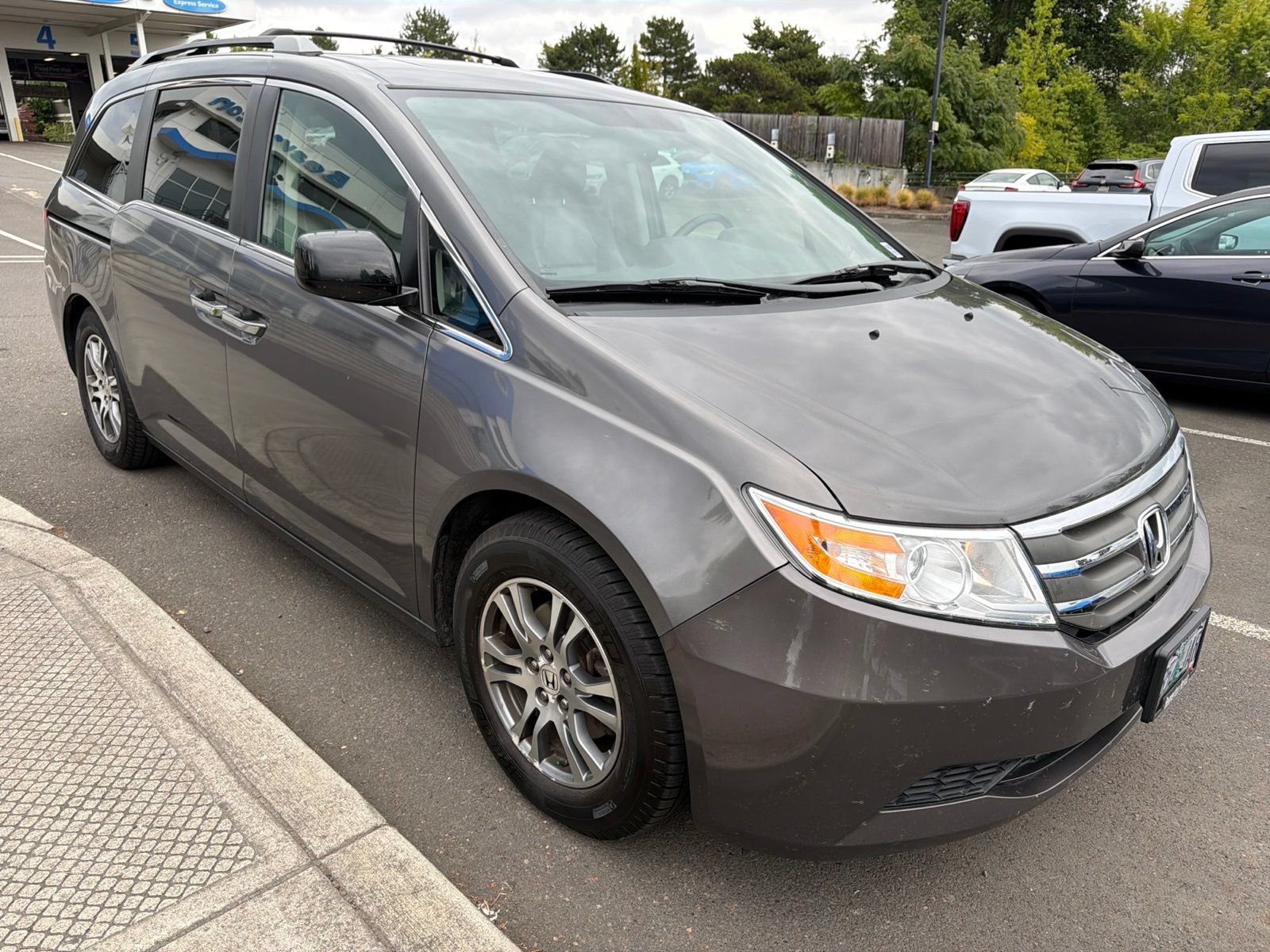 Used 2013 Honda Odyssey EX-L image 3