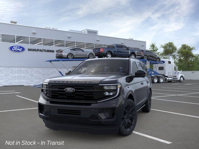New 2026 Ford Expedition Platinum w/ Stealth Appearance Package AWD/4WD image 2