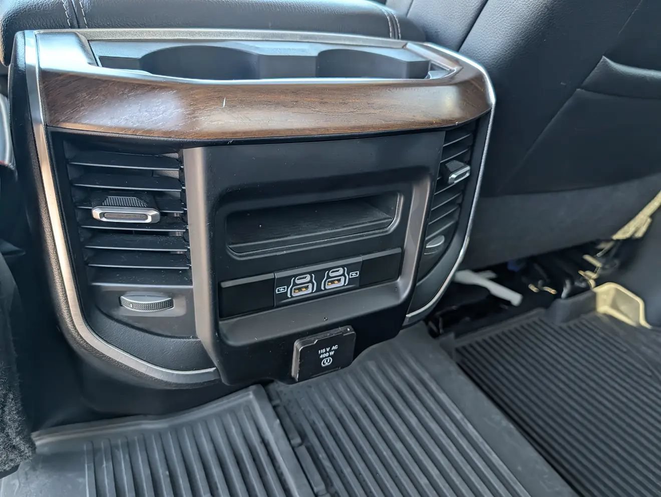 Used 2024 RAM 2500 Laramie AWD/4WD image 22