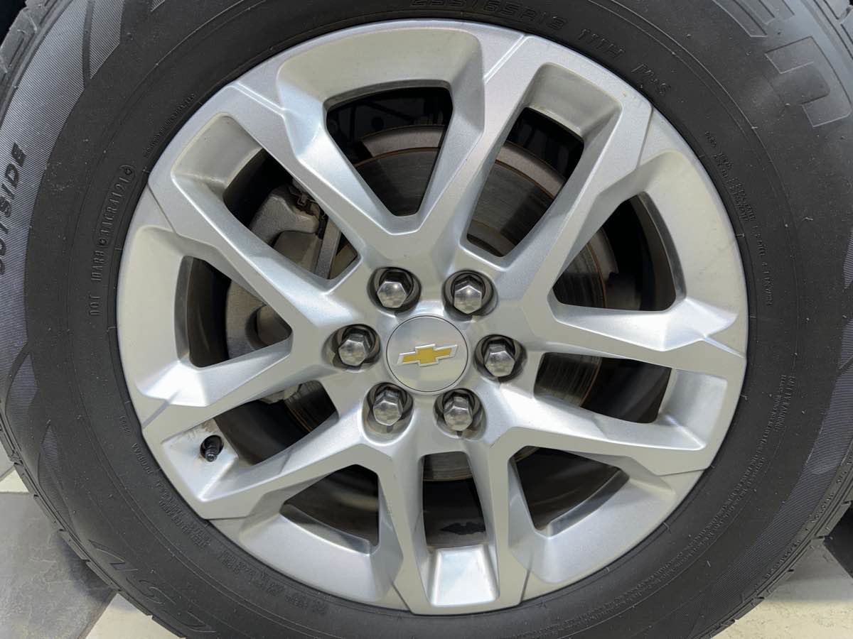 Used 2019 Chevrolet Traverse LT image 29