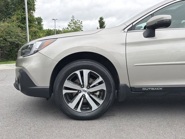 Used 2019 Subaru Outback 2.5i Limited w/ Popular Package #2 AWD/4WD image 8