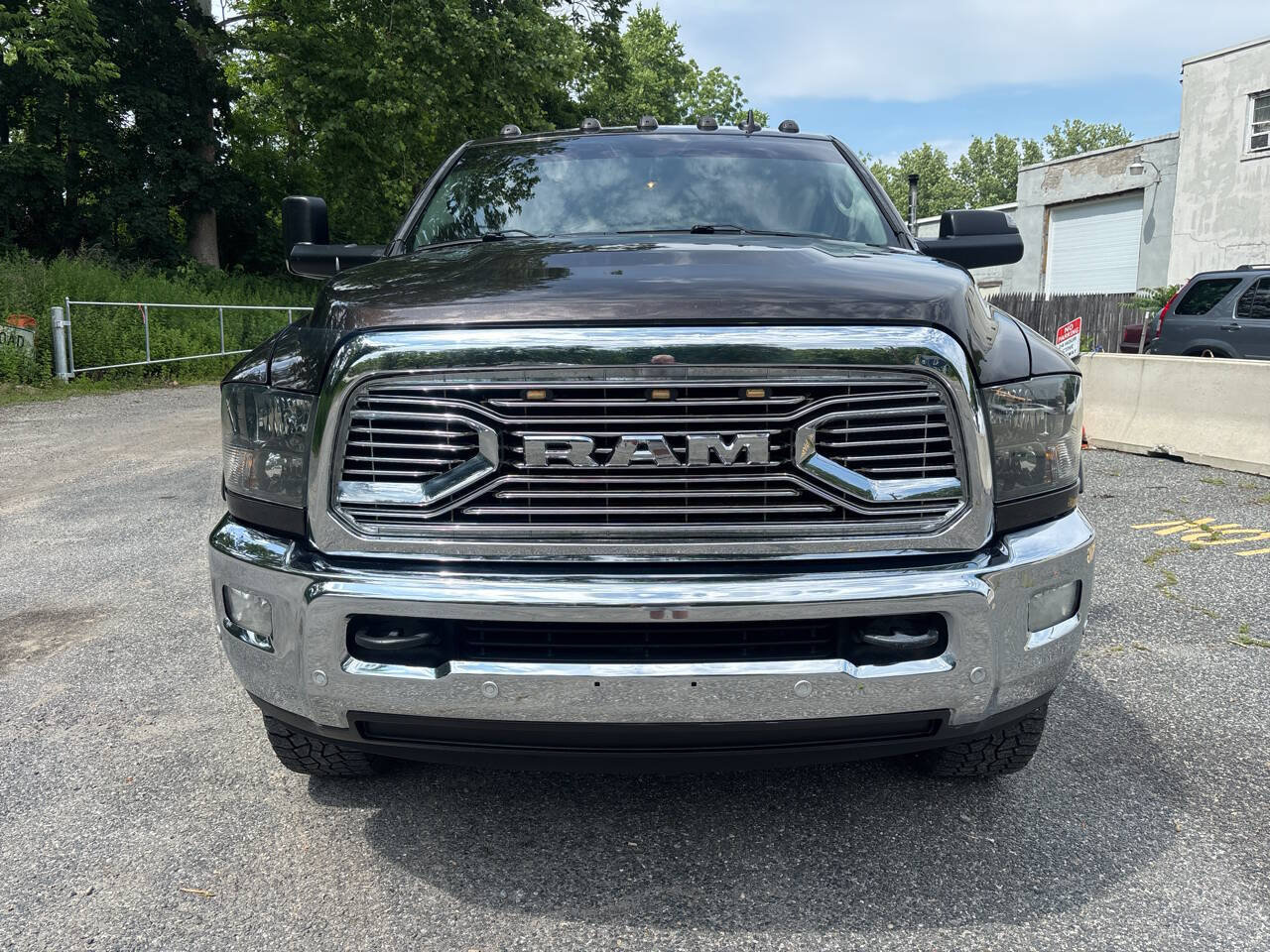 Used 2017 RAM 2500 SLT w/ Snow Chief Group AWD/4WD image 6
