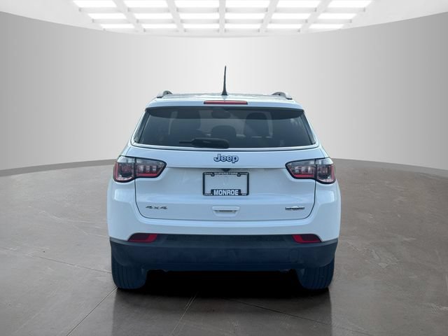 Certified 2024 Jeep Compass Latitude AWD/4WD image 6