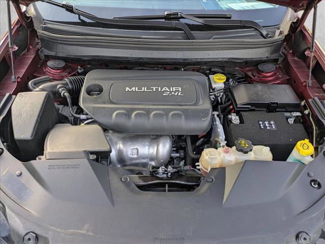 Used 2019 Jeep Cherokee Latitude Plus FWD image 23