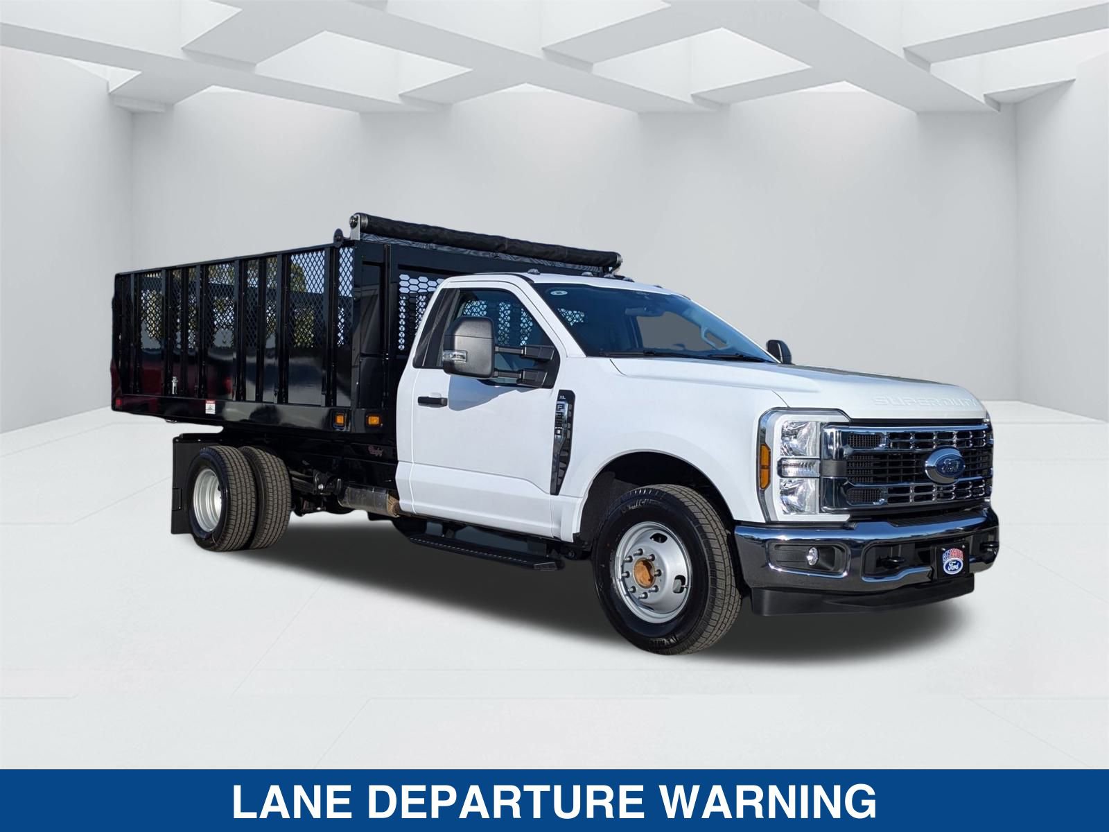 New 2025 Ford F350 XL w/ XL Chrome Package RWD image 3
