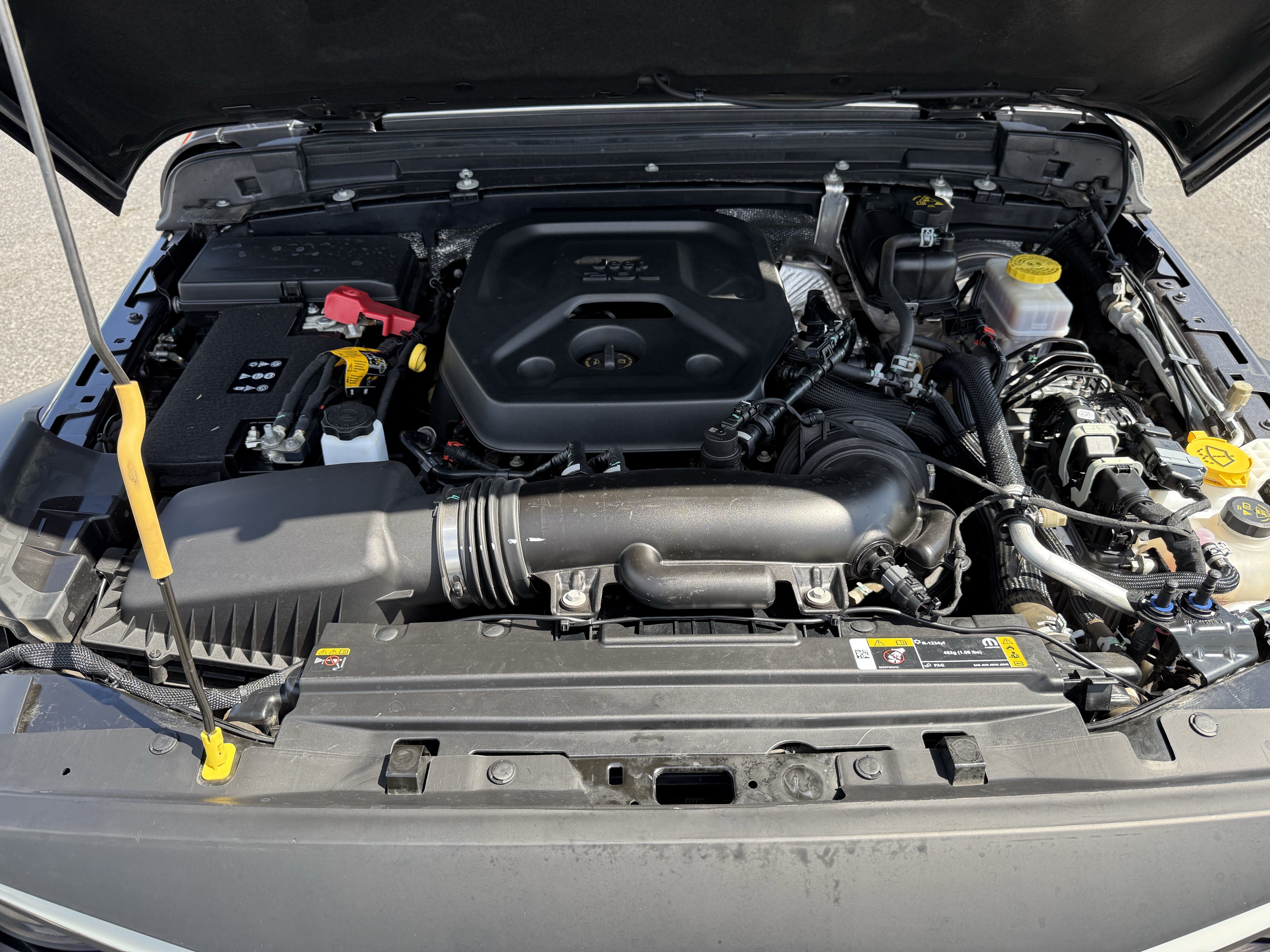 Used 2024 Jeep Wrangler Sport AWD/4WD image 33