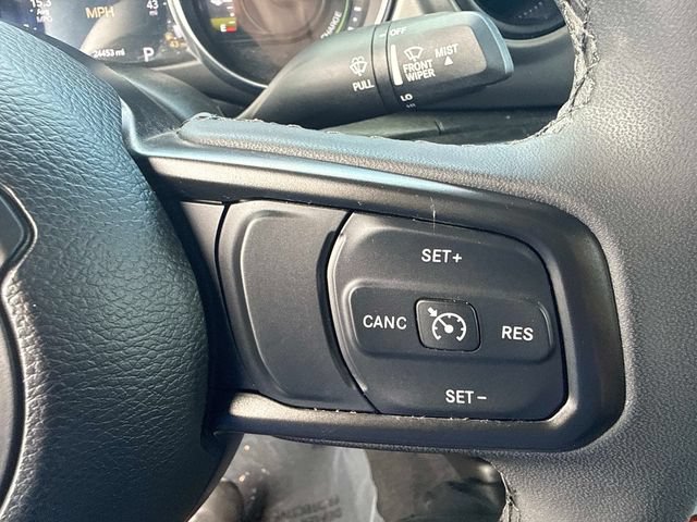 Used 2023 Jeep Wrangler Unlimited AWD/4WD image 24