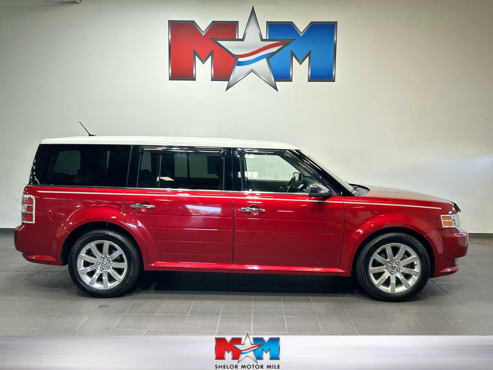 Used 2011 Ford Flex Limited w/ Trailer Tow Pkg Class III FWD image 1