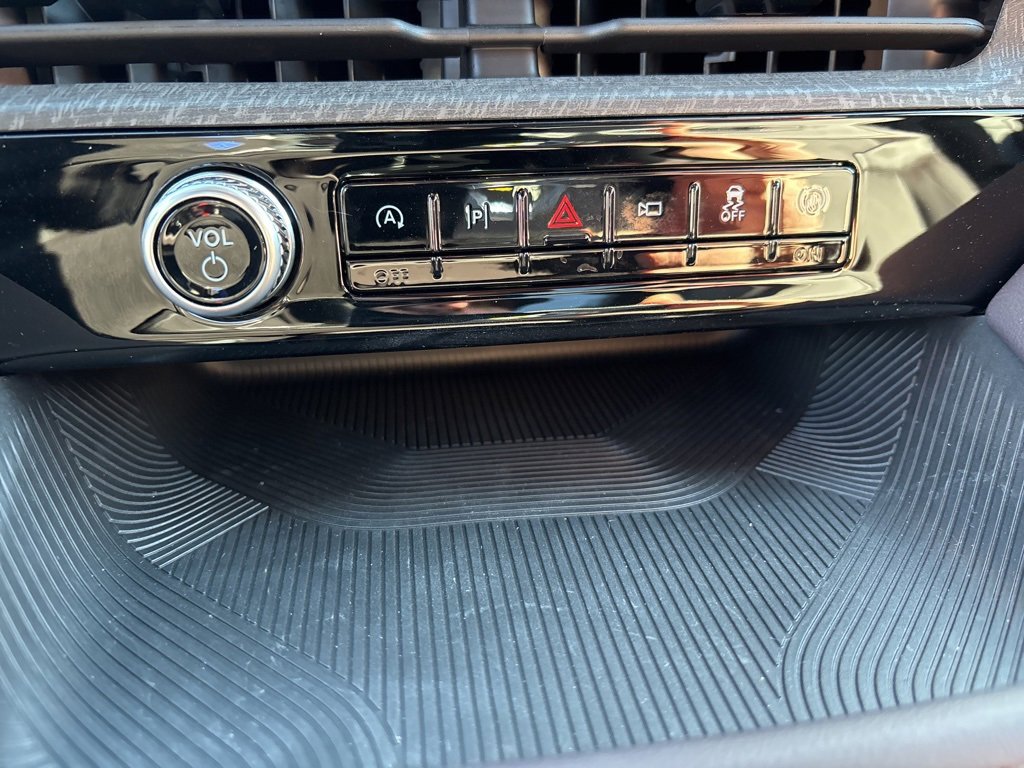 New 2026 Ford Explorer Platinum image 26