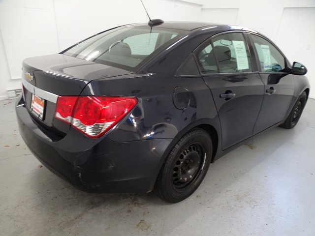 Used 2015 Chevrolet Cruze LS image 15