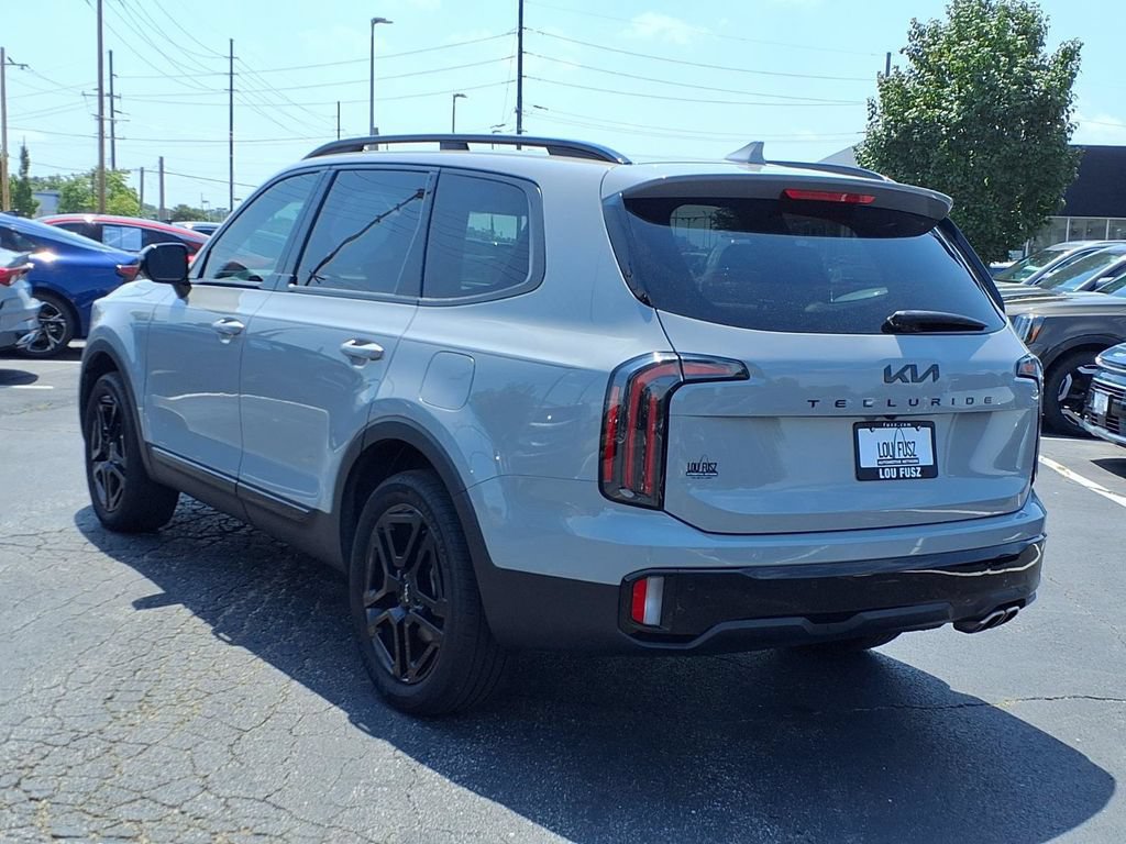 Used 2024 Kia Telluride SX X-Line AWD/4WD image 2