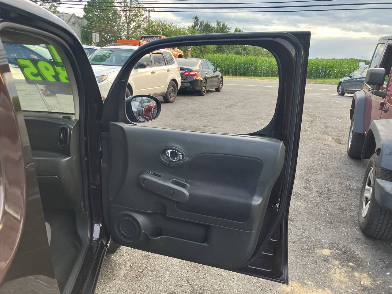 Used 2011 Nissan Cube 1.8 S w/ Interior Designer Pkg FWD image 18
