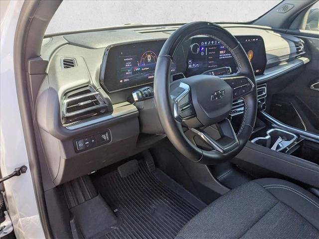 Used 2024 Chevrolet Traverse LT w/ Enhanced Driving Package FWD image 10