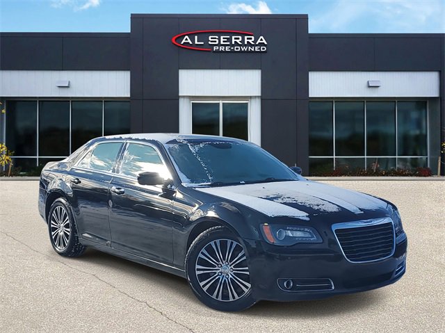 Used 2013 Chrysler 300 S w/ Luxury Group image 1