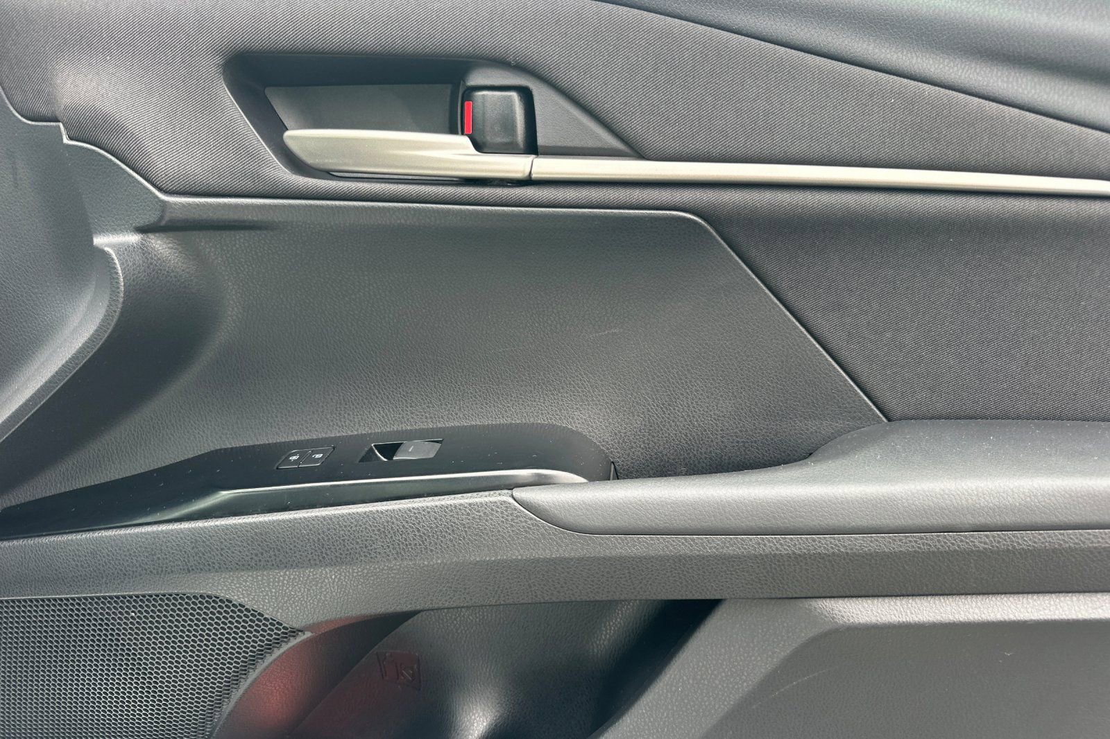 Certified 2025 Toyota Camry LE image 21