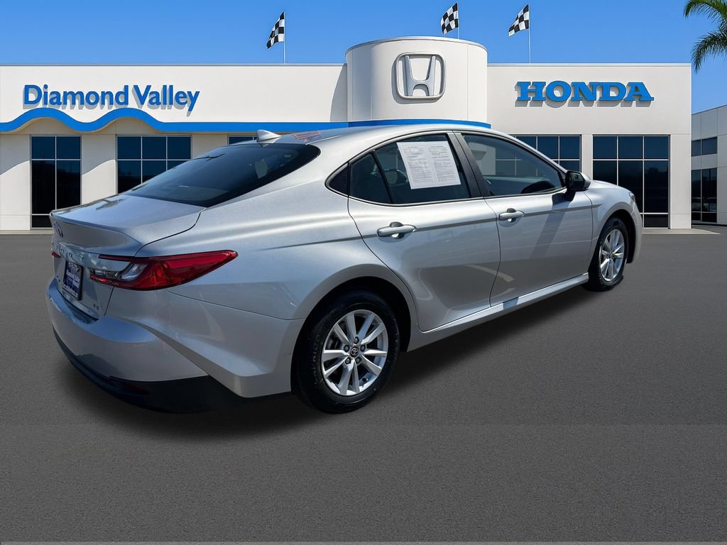 Used 2025 Toyota Camry LE FWD image 8