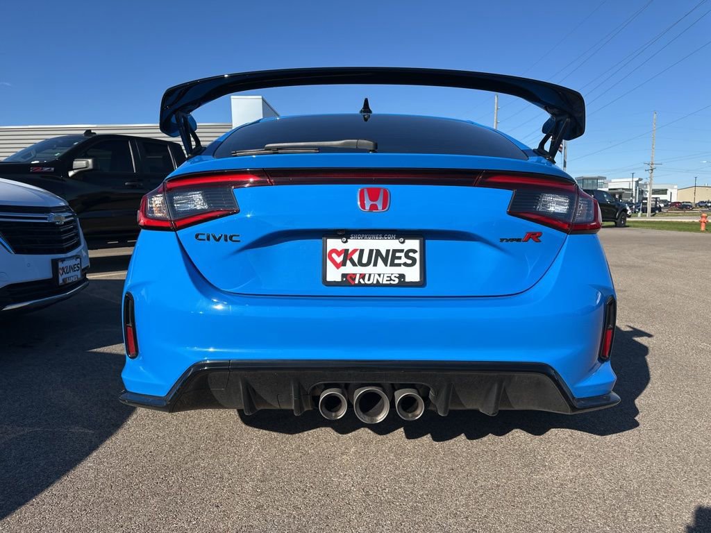 Used 2024 Honda Civic Type R image 10