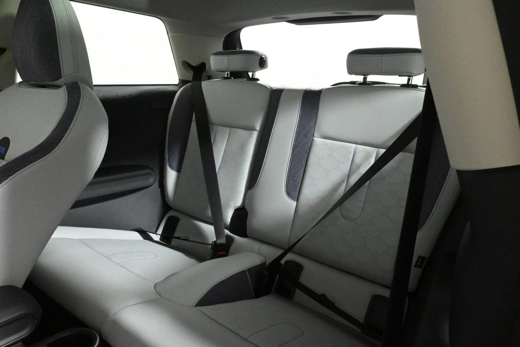 Used 2025 MINI Cooper S image 4