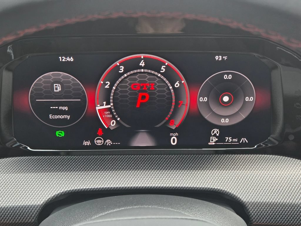 Used 2026 Volkswagen GTI SE FWD image 14