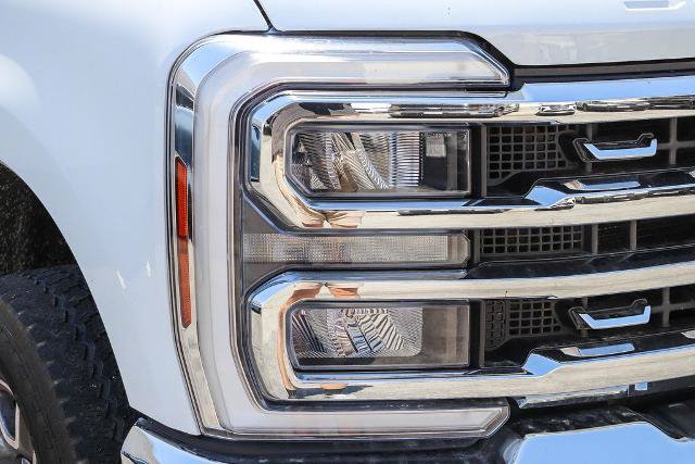 Certified 2026 Ford F250 Lariat AWD/4WD image 4