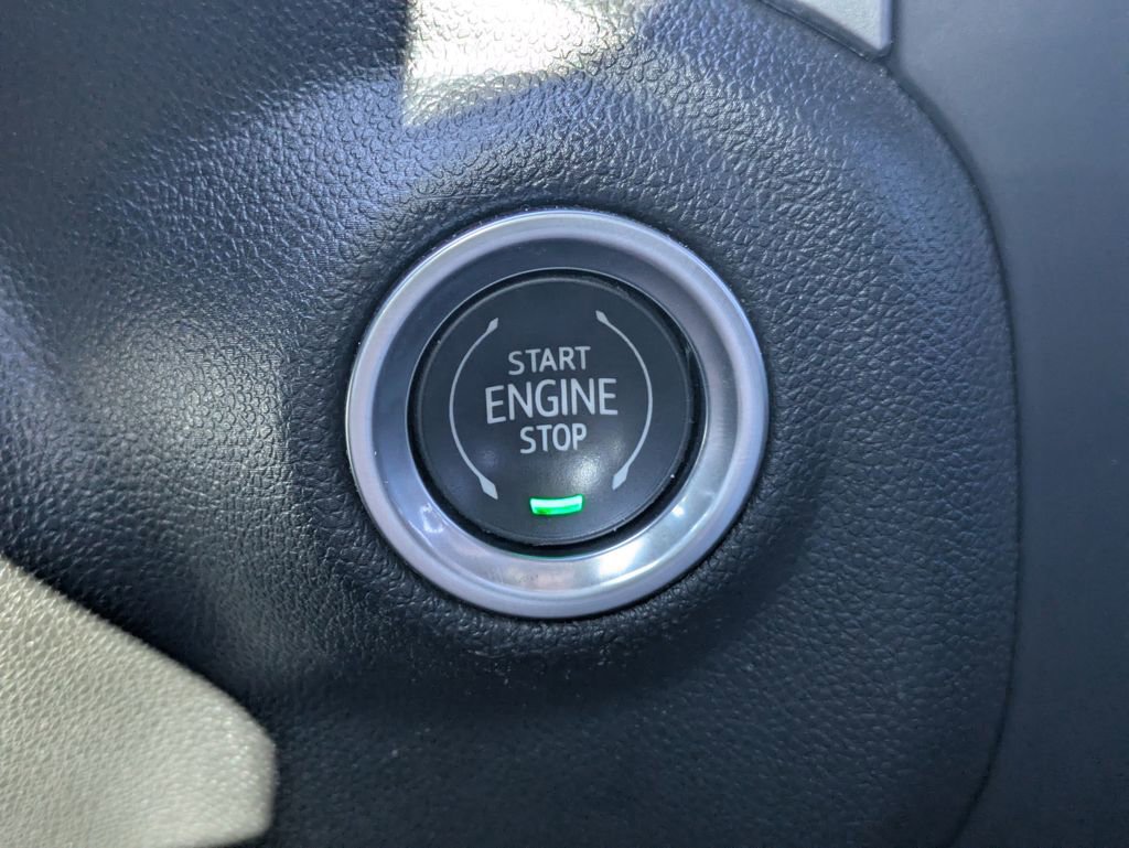 Used 2022 Chevrolet Silverado 1500 LT image 33