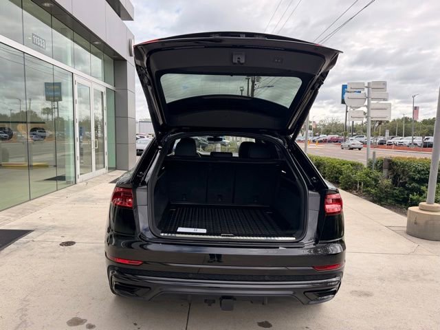 Used 2023 Audi Q8 Premium Plus image 6