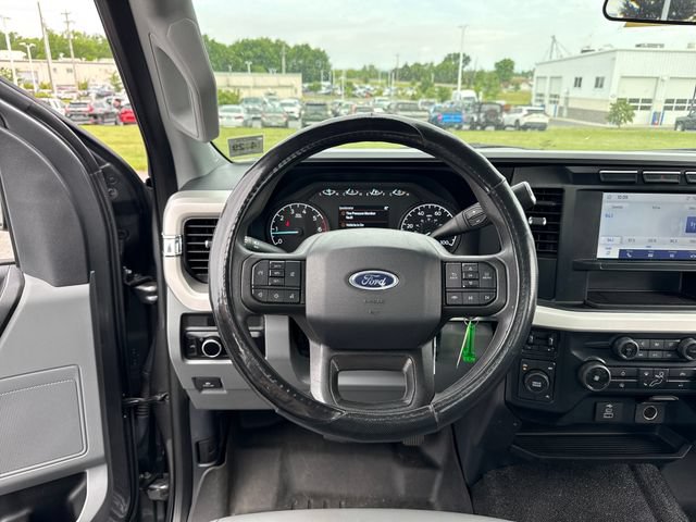 Used 2023 Ford F350 XL AWD/4WD image 18