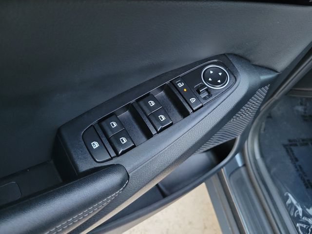 Used 2025 Kia Seltos EX w/ EX Sunroof Package FWD image 12
