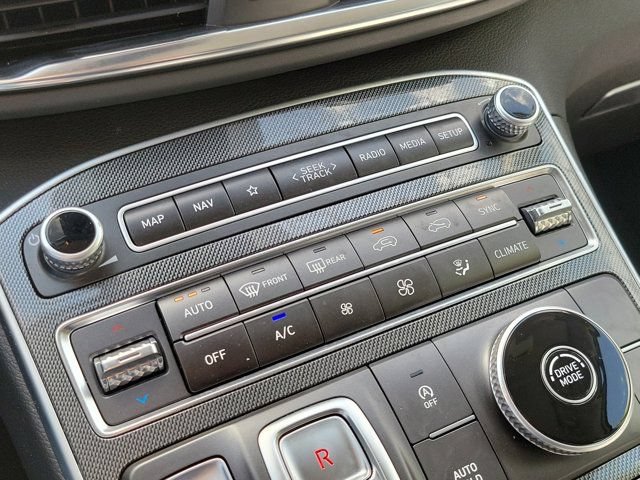 Certified 2023 Hyundai Santa Fe SEL FWD image 33