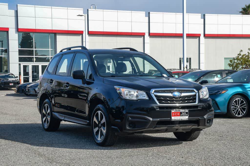 Used 2018 Subaru Forester 2.5i w/ Alloy Wheel Package AWD/4WD image 3