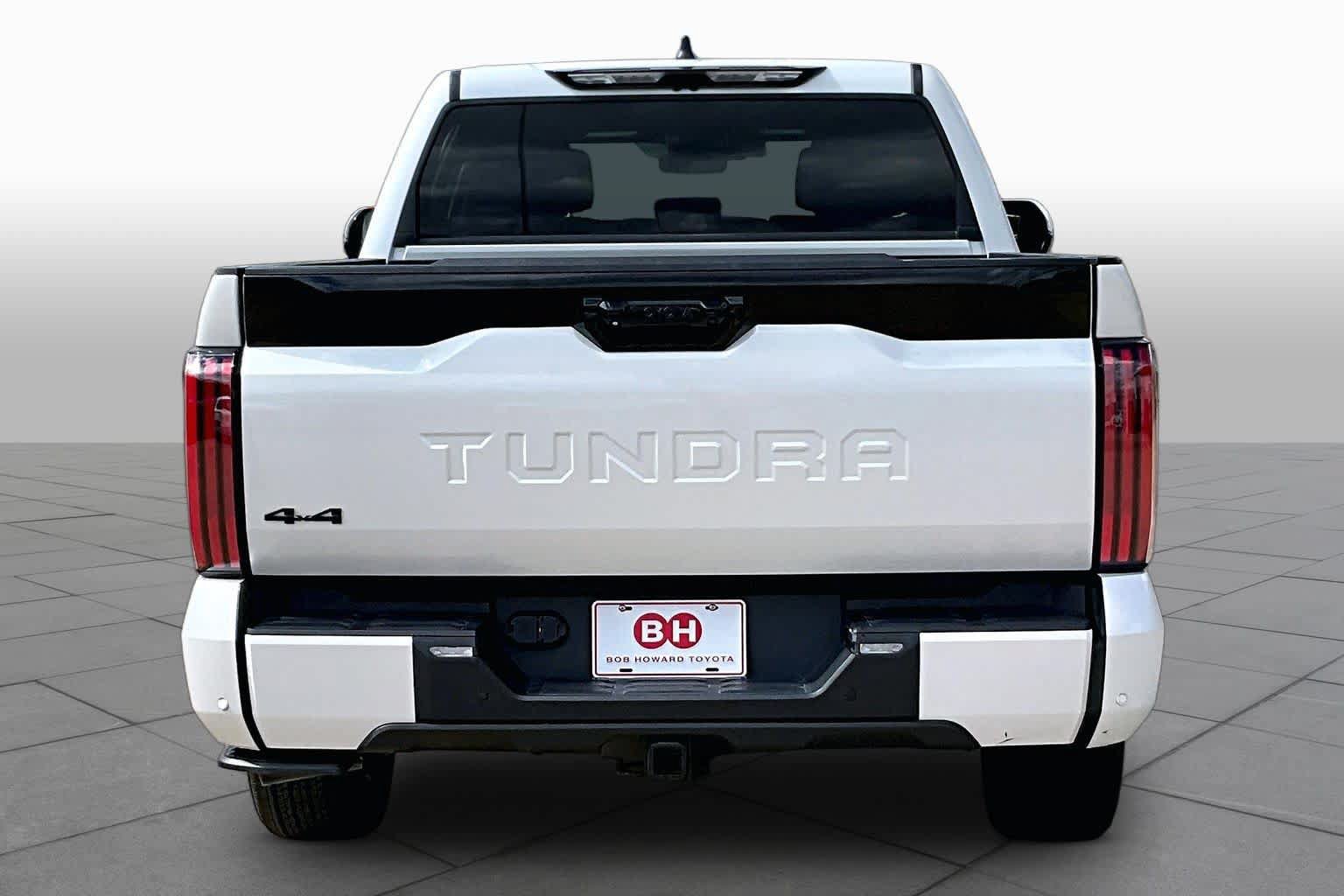 Used 2024 Toyota Tundra Platinum AWD/4WD image 5
