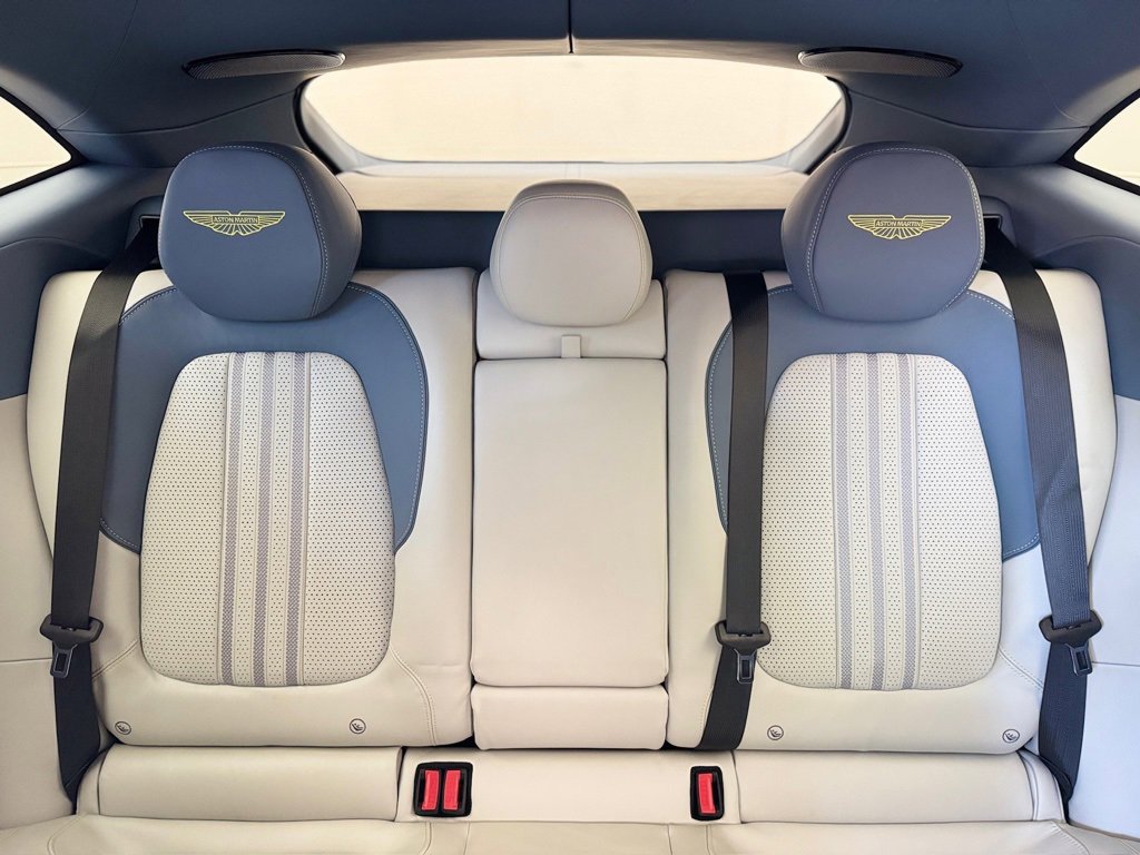 New 2025 Aston Martin DBX 707 image 14