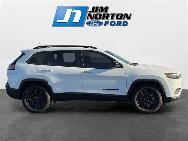Used 2023 Jeep Cherokee Altitude Lux image 2