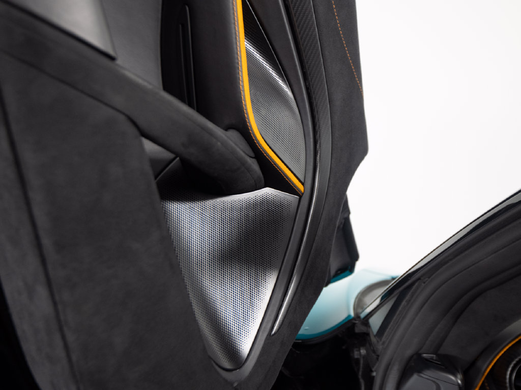 Used 2024 McLaren 750S Spider RWD image 14
