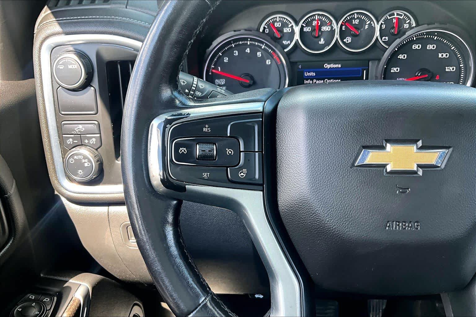 Used 2021 Chevrolet Silverado 1500 LT RWD image 24