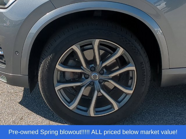Used 2016 Volvo XC90 T6 Momentum w/ Momentum Plus Package AWD/4WD image 18